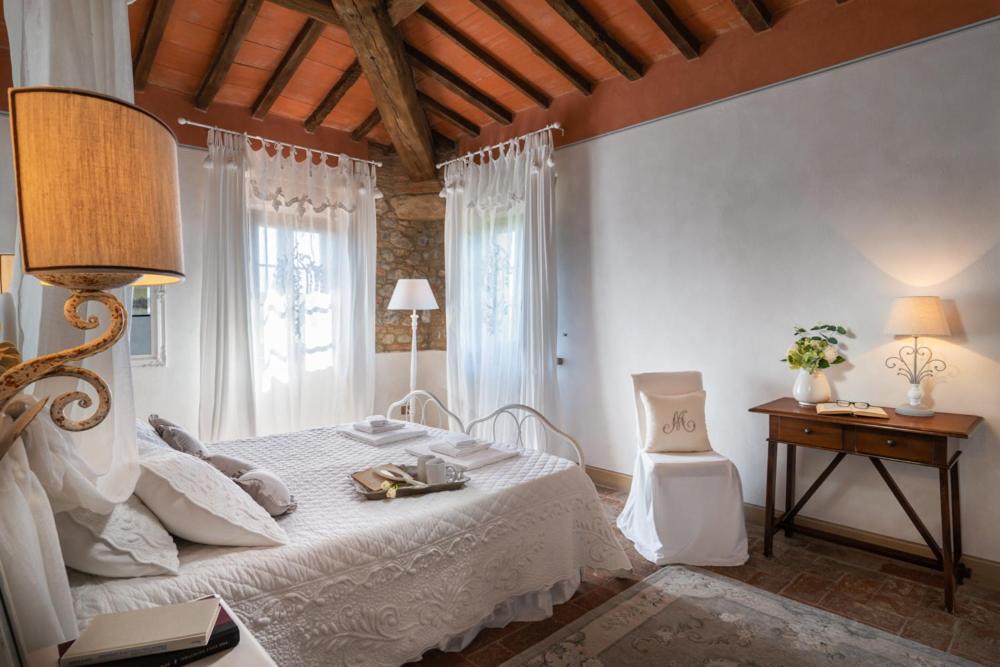 La Mandriola Villa Lajatico Szoba fotó