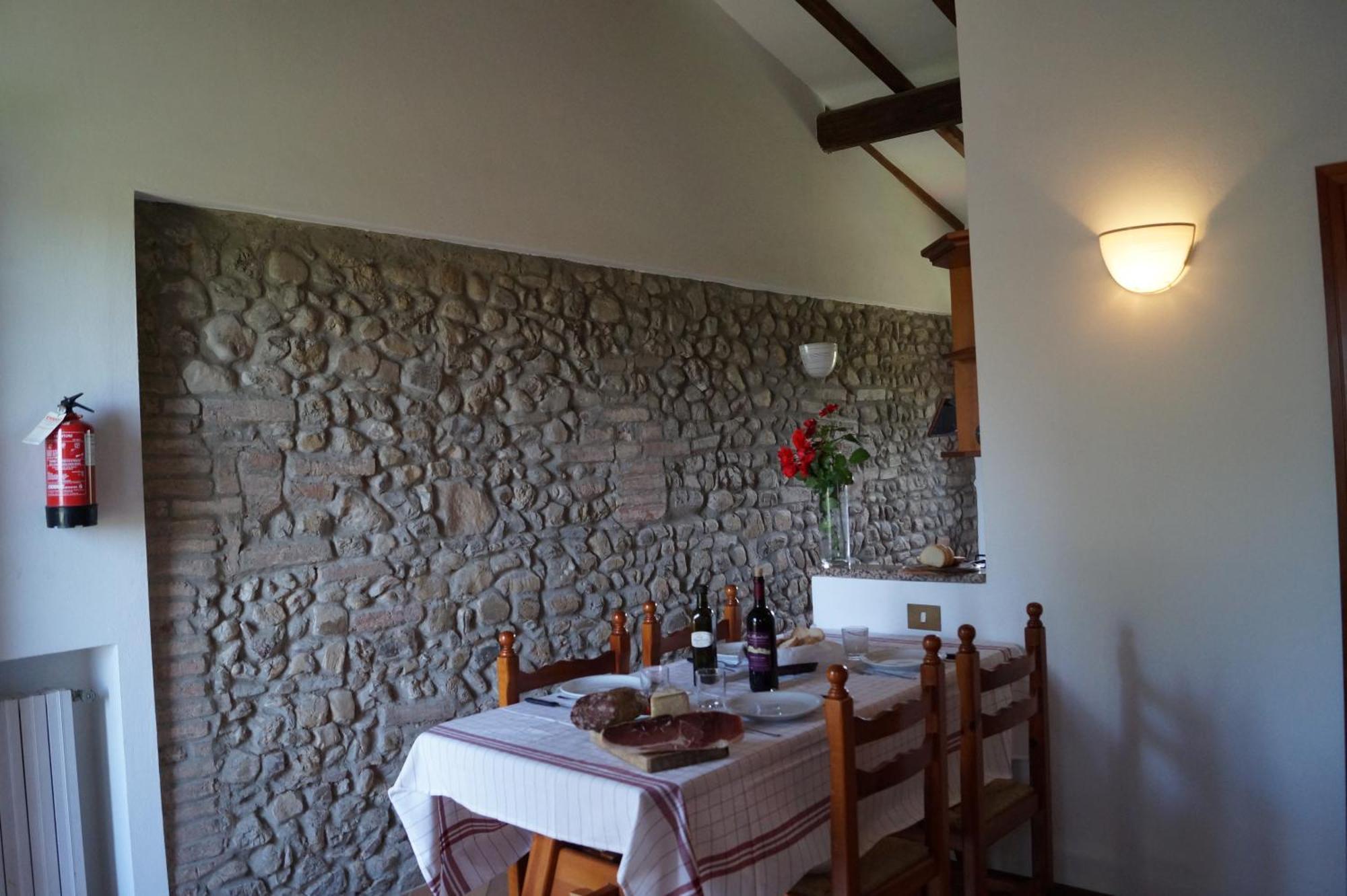 La Mandriola Villa Lajatico Szoba fotó